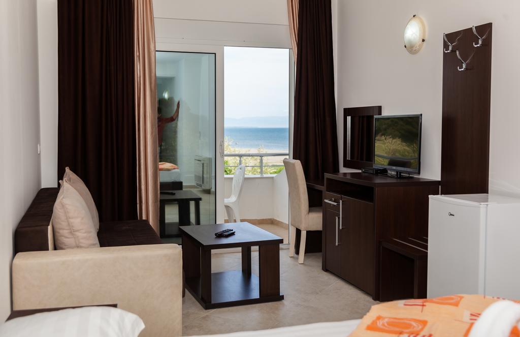 Apartments Art Ulcinj Room photo