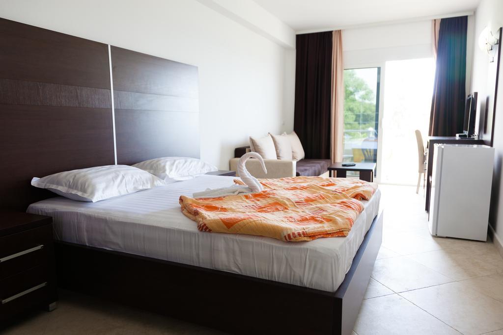 Apartments Art Ulcinj Room photo