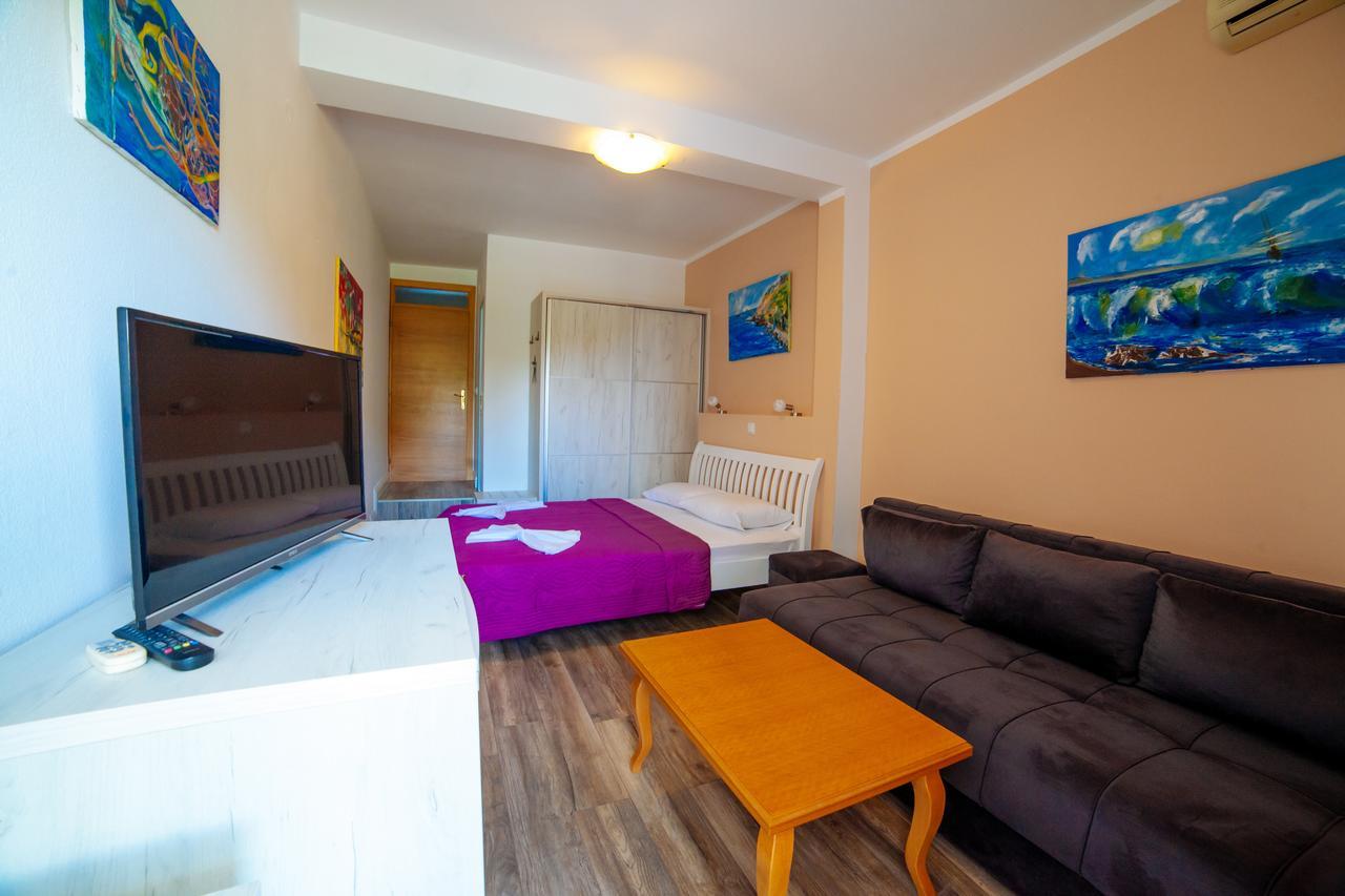 Apartments Art Ulcinj Exterior photo